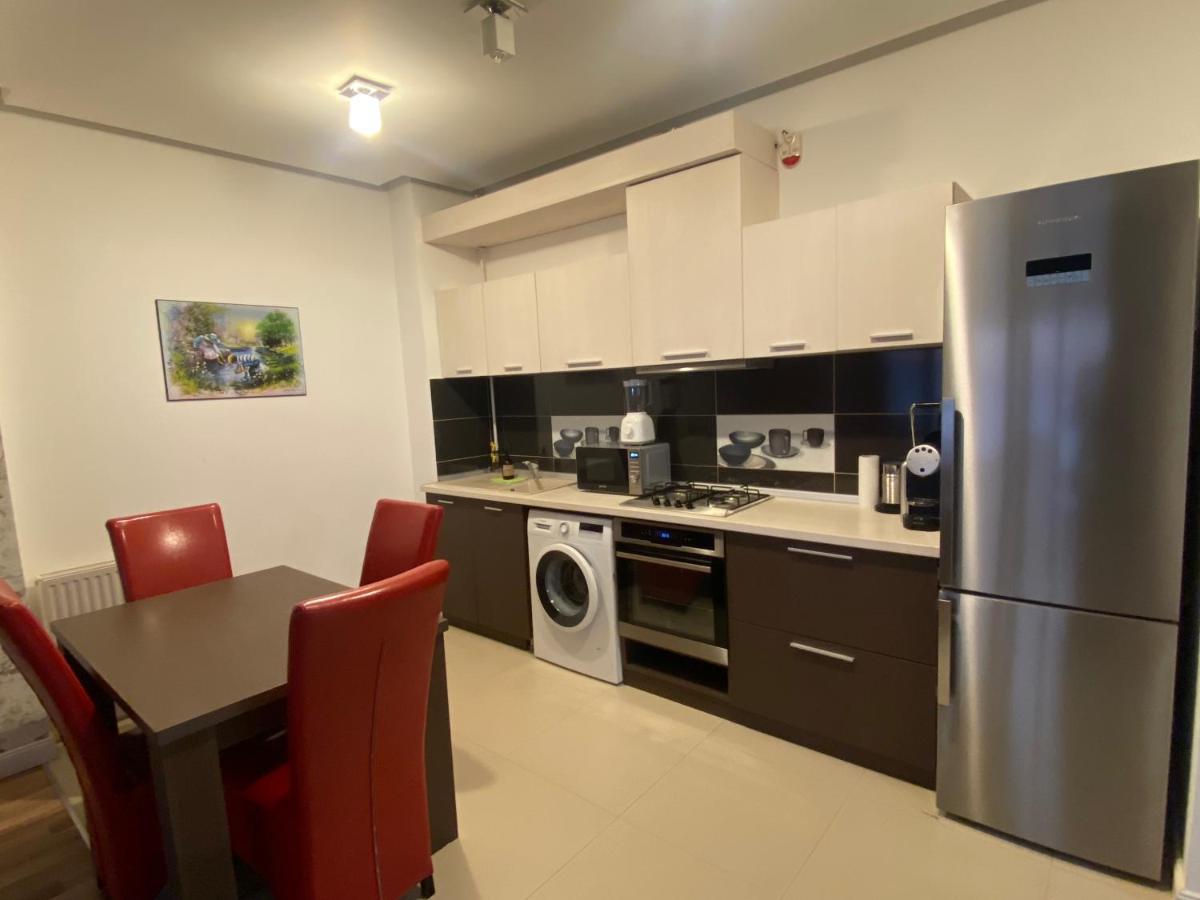 Amazing View Apartment Mamaia Exterior photo